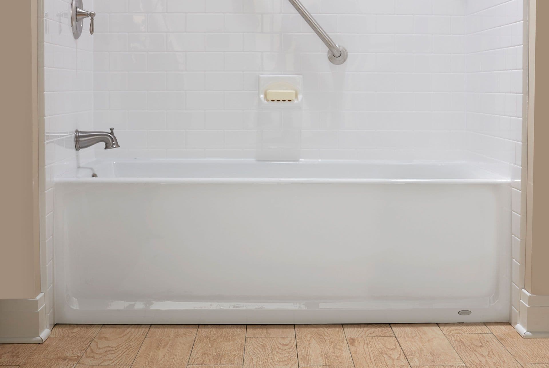 Jacuzzi Bathtubs